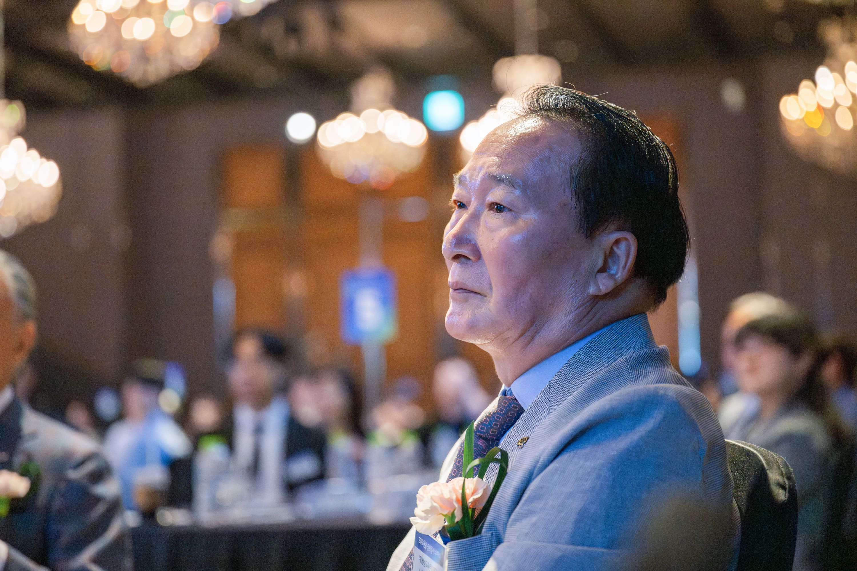 d7e2dd8b548477a0f19c40c925bfab94.jpg
